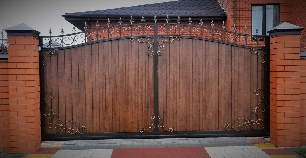 Купить простые ворота для дома: советы по выбору, установке и уходу в Рассказово от 32512 руб | ВоротМастер-Рсз