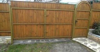 Купить распашные ворота деревянные Рассказово, цена от 2693 руб.